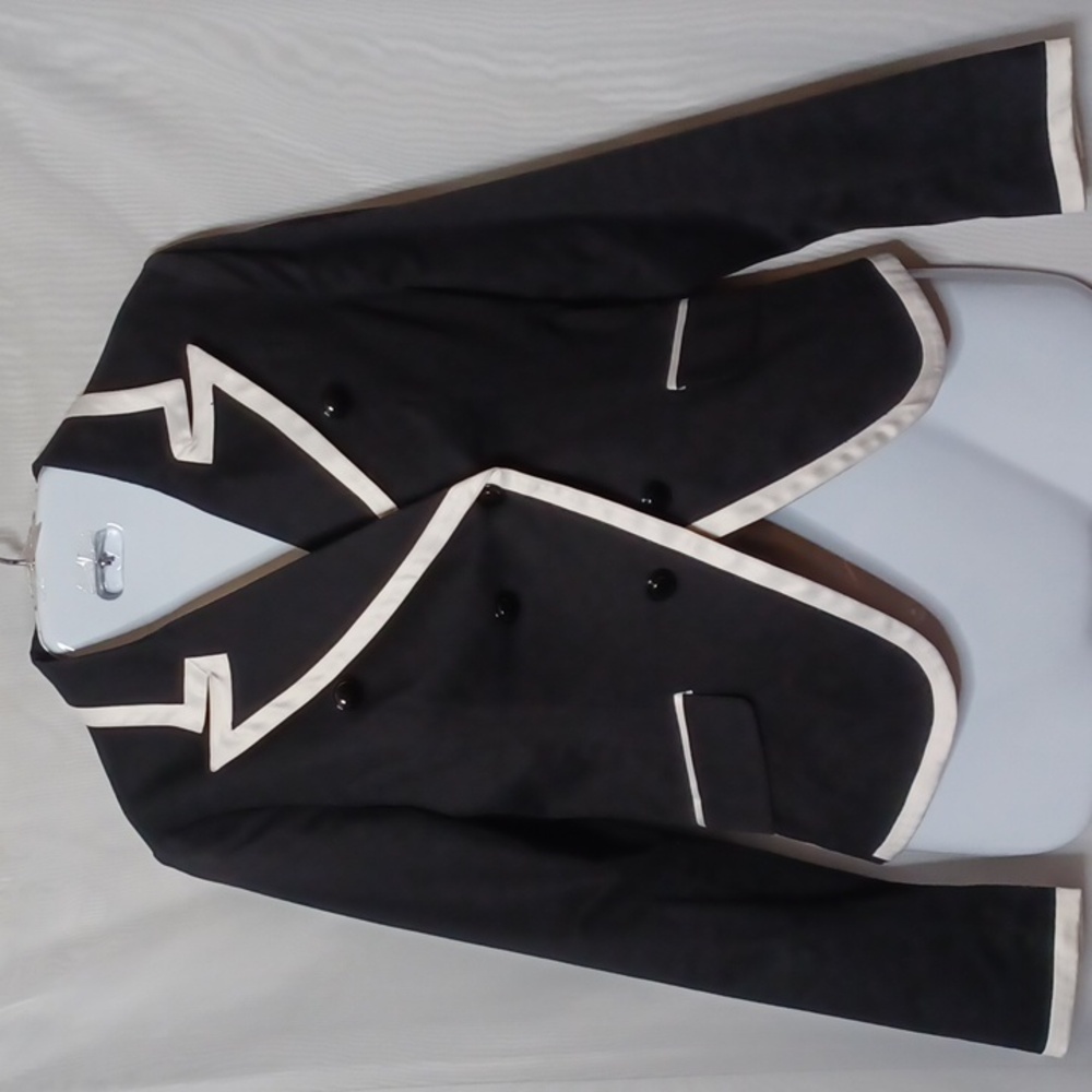 ME & CITY Women's Black With White Trim Tuxedo Style Jacket. Size S